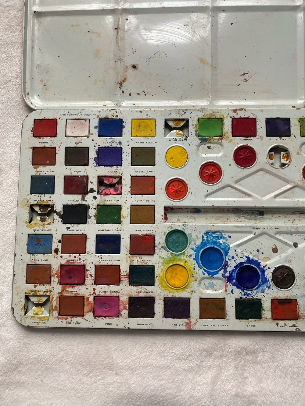 Vintage Alice in Wonderland Tin Watercolor Tray - Colorful Tea Party Artwork - Picture 10 of 10